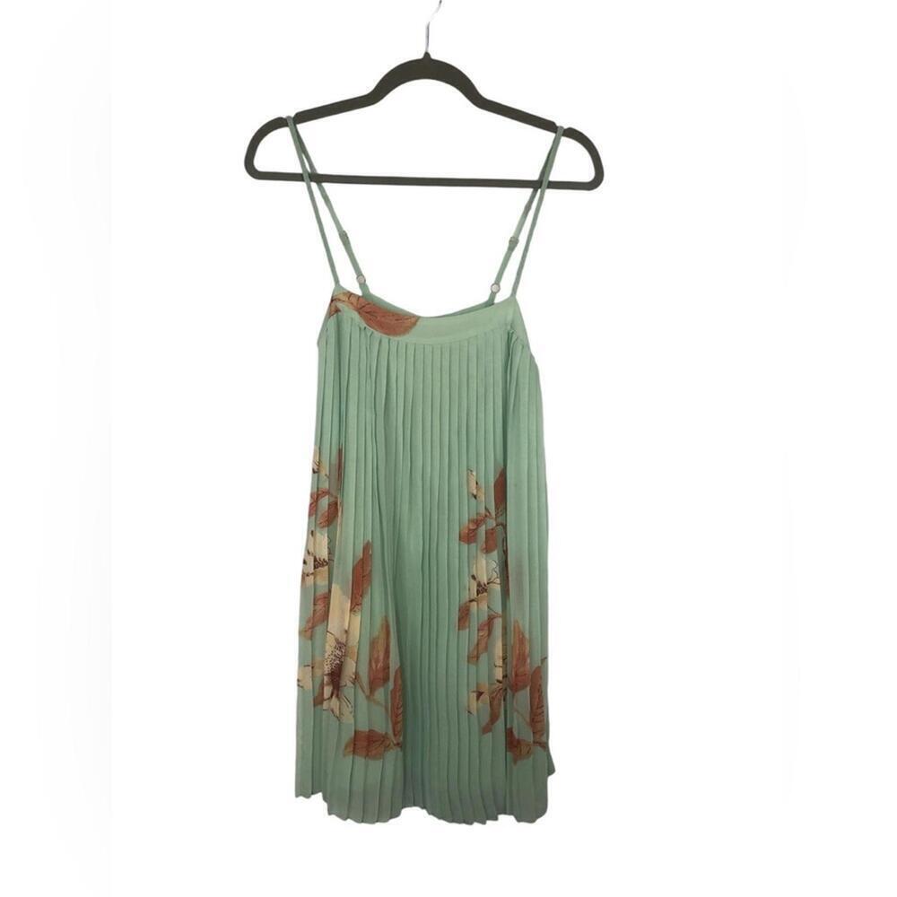 Love 21 Pleated Sundress Adjustable Straps Lined Floral Garden Party Sheer